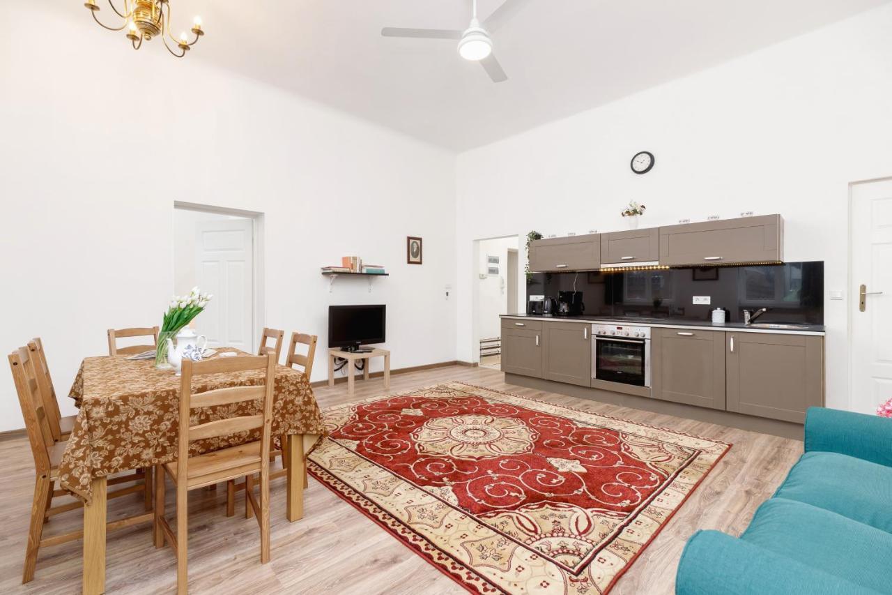 Apartment Pijarska Krakow By Noclegi Renters Εξωτερικό φωτογραφία