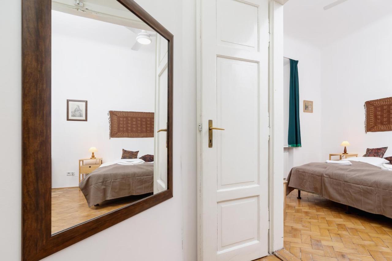 Apartment Pijarska Krakow By Noclegi Renters Εξωτερικό φωτογραφία