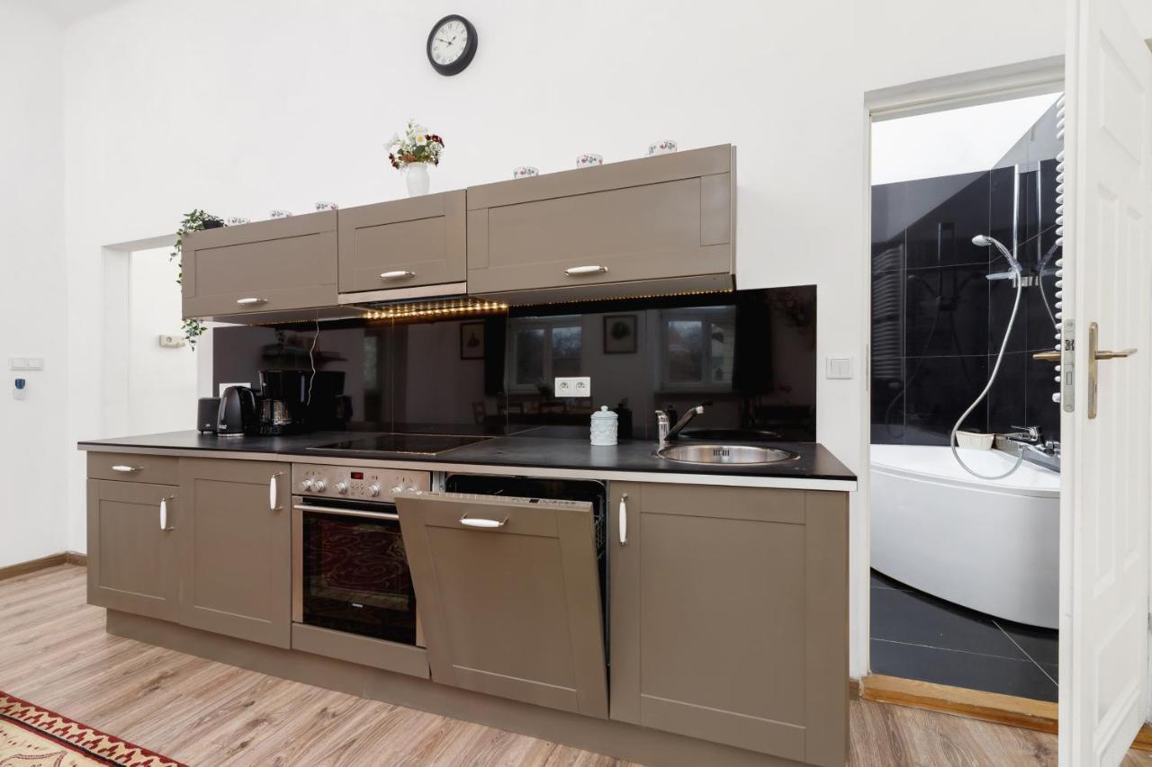 Apartment Pijarska Krakow By Noclegi Renters Εξωτερικό φωτογραφία