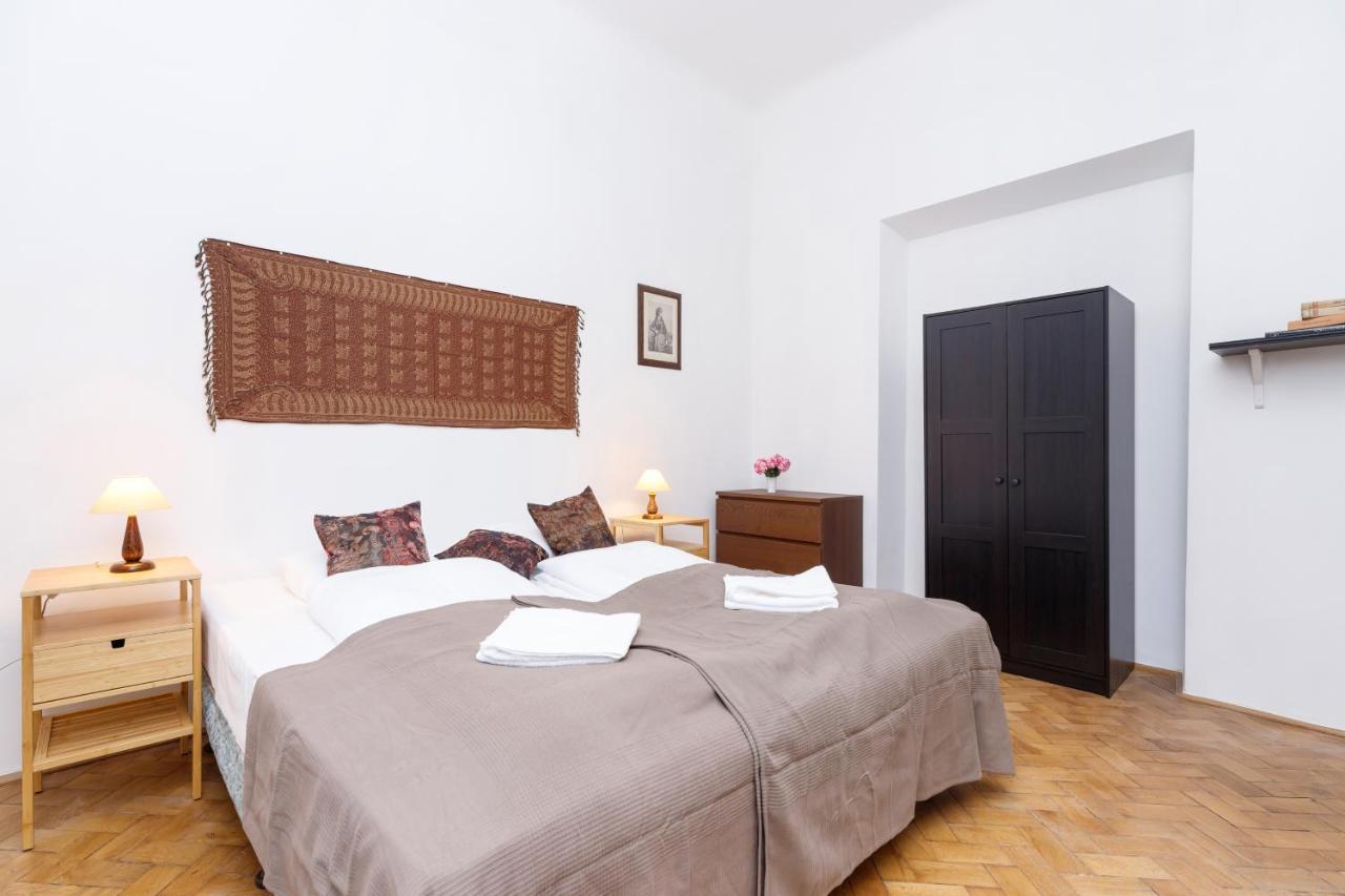 Apartment Pijarska Krakow By Noclegi Renters Εξωτερικό φωτογραφία